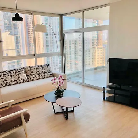 Delightful Ocean View Apartment - Ph Quartier Del Mar